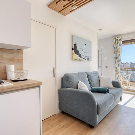 T2 200M From Lavandou Beach Classified 3 Льо Лаванду Екстериор снимка