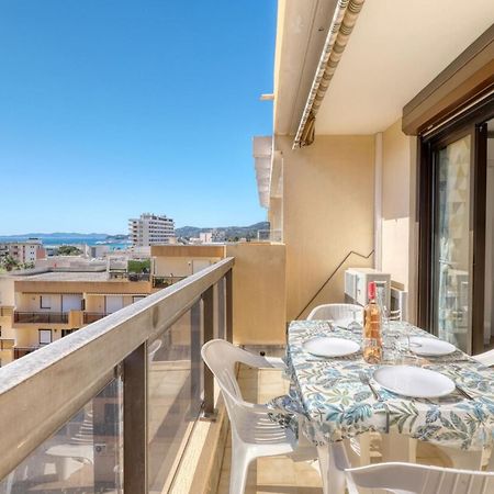 T2 200M From Lavandou Beach Classified 3 Льо Лаванду Екстериор снимка